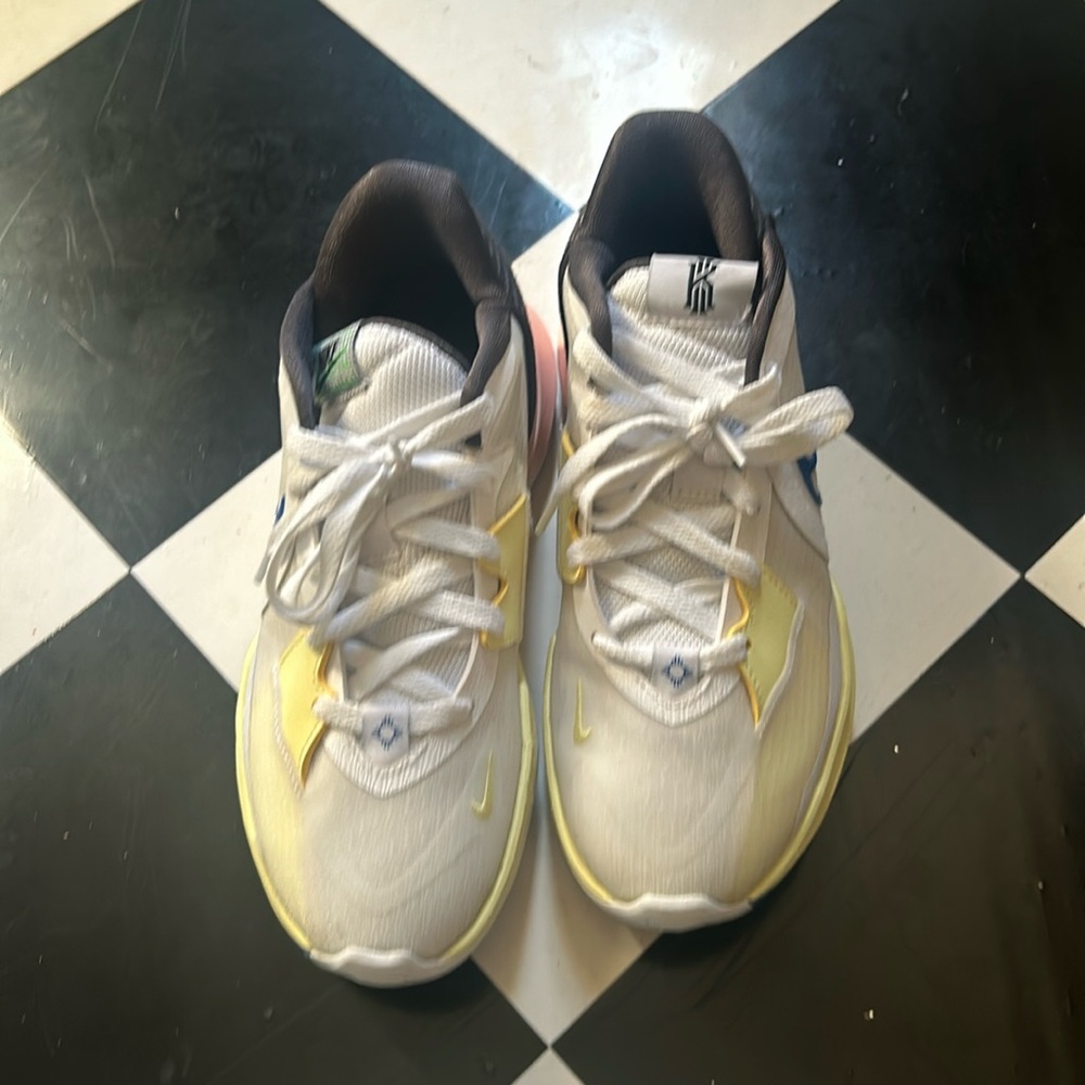 Youth Nike basketball shoes